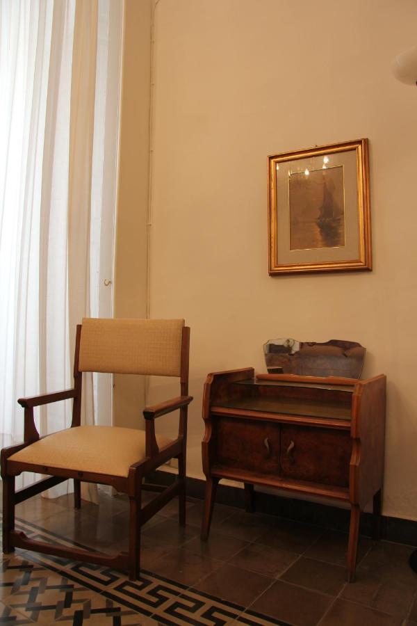 Casa Vacanza Icaros, Ortigia, CITY CENTRE Syracuse Exterior foto