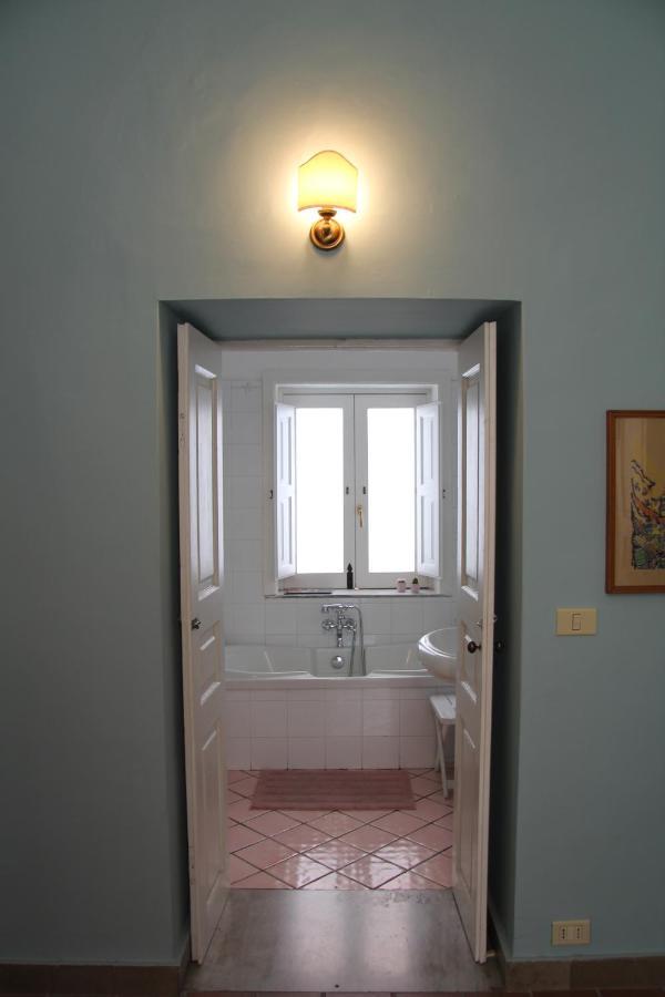 Casa Vacanza Icaros, Ortigia, CITY CENTRE Syracuse Exterior foto